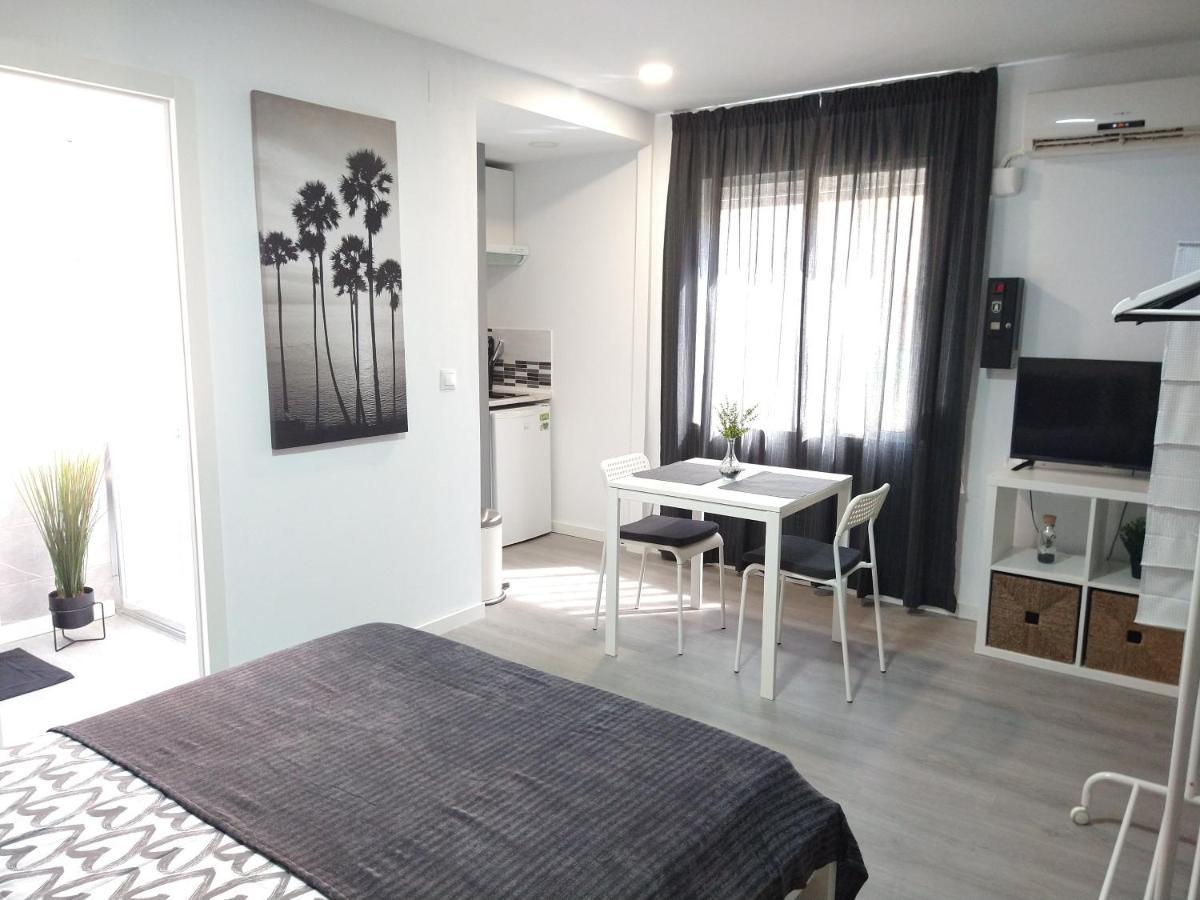 Comfort & Beauty Studio ตอร์เรโมลิโนส ภายนอก รูปภาพ