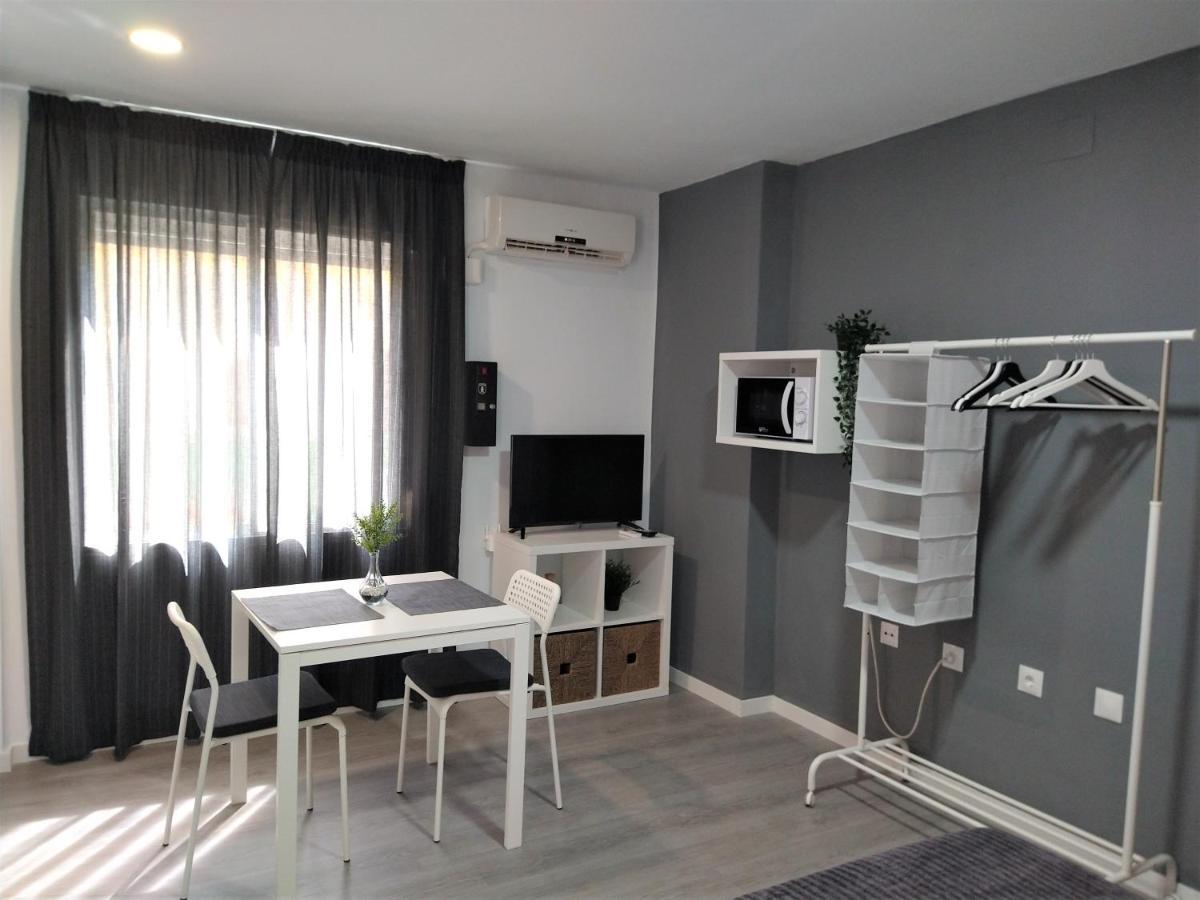 Comfort & Beauty Studio ตอร์เรโมลิโนส ภายนอก รูปภาพ